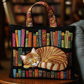 Schlafende Katze und Bücher — gesteppter Shopper