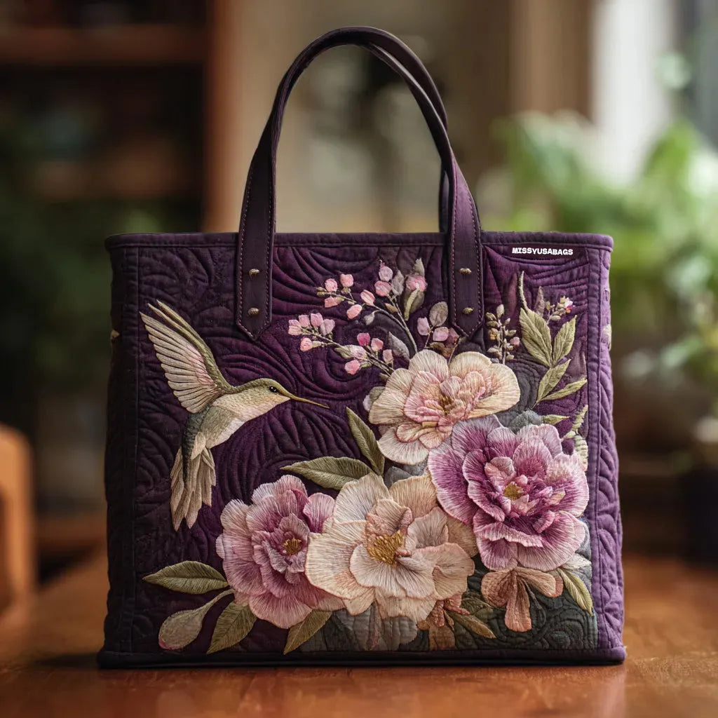 Kolibris und Orchideen — Handwerklich gesteppte Tasche