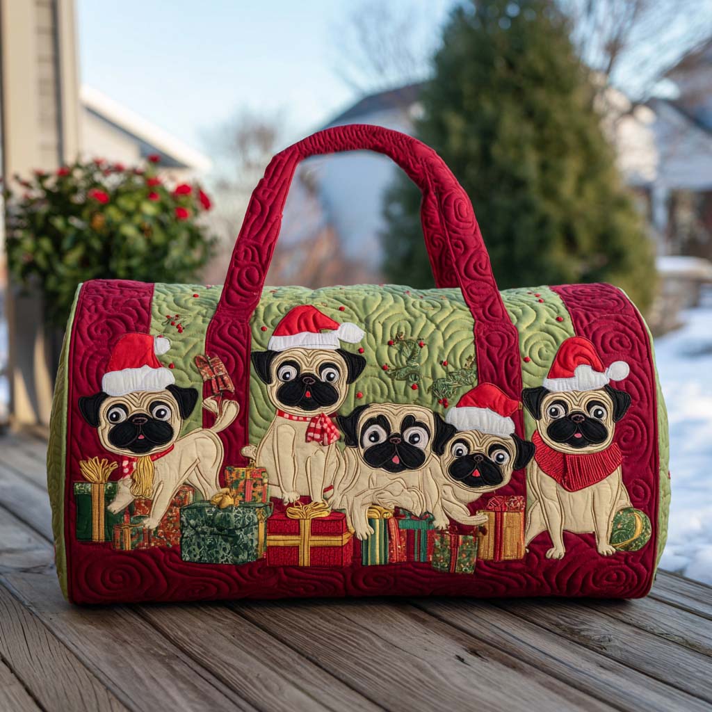 Mops zu Weihnachten — gesteppter Weekender